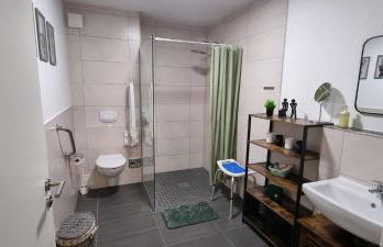 Fine Living - Zentral, barrierefrei mit Terrasse & 24h Parkhaus in Nähe - Foto 5