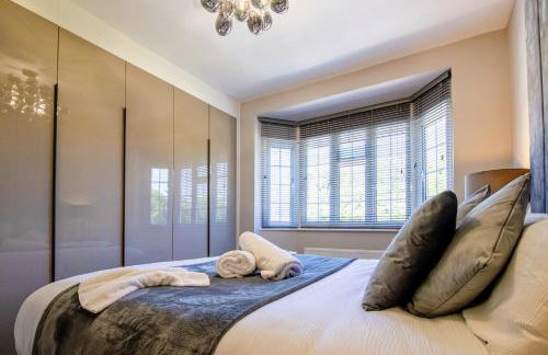 Luxury 3 Bed Apartment, Train Station - Foto 18