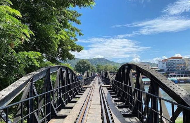 Excursion d’une Journée Complète - Marché Flottant de Damnoen Saduak & Pont sur la Rivière Kwaï - Photo 4