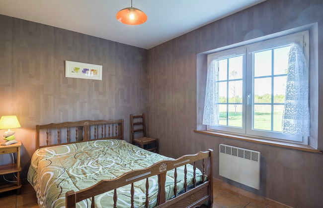 Spacious Holiday Home in Saint-nexans With Terrace - Foto 9