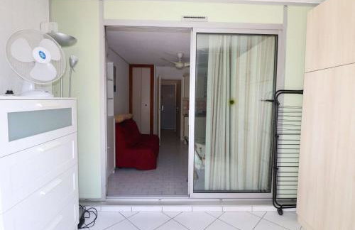Studio Cabine avec terrasse ensoleillée, piscines, parking privé, à 500m de la plage - FR-1-307-133 - Foto 9