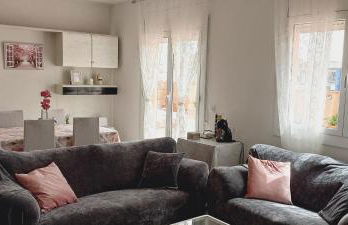 Cozy and sunny penthouse Fira BCN - Photo 11