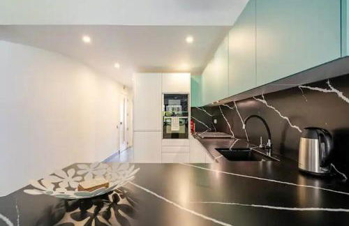 Scarlet's Place - 1 bed Victory Village Quinta Do Lago - beach, nature, lakes - Foto 9