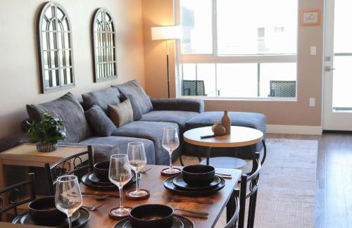 Urban Chic Home 10 Min from Disneyland With Pool & GYM - Foto 66