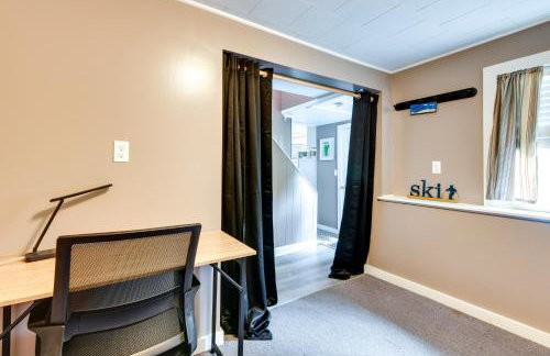 Steps to Crystal Lake Spacious Retreat with Views - Foto 16