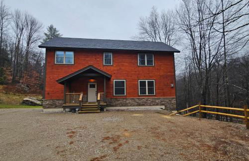 Powder Run - Modern 3BR Basecamp with Hot Tub, AC, EV Charger & Flat Parking - Foto 5