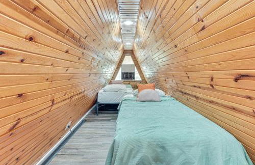 Cozy Cabin with Deck and Boat Launch Access in Lampe! - Foto 15