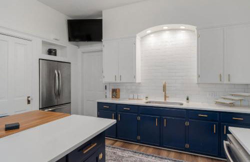 Short North Luxury 4BR Free Parking & Fire Pit - Foto 21