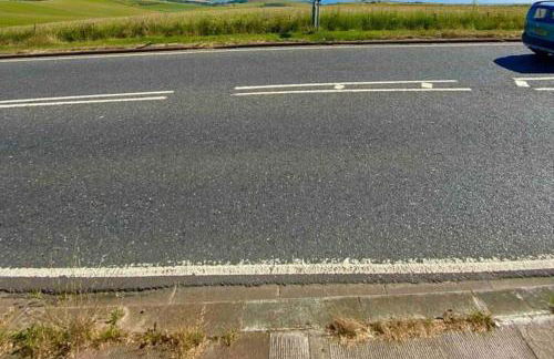 House - Free Parking & Sea Views - Foto 40