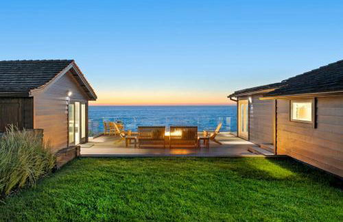Distinguished Oceanfront Point Estate with Iconic Beach Mountain Vistas - Foto 7