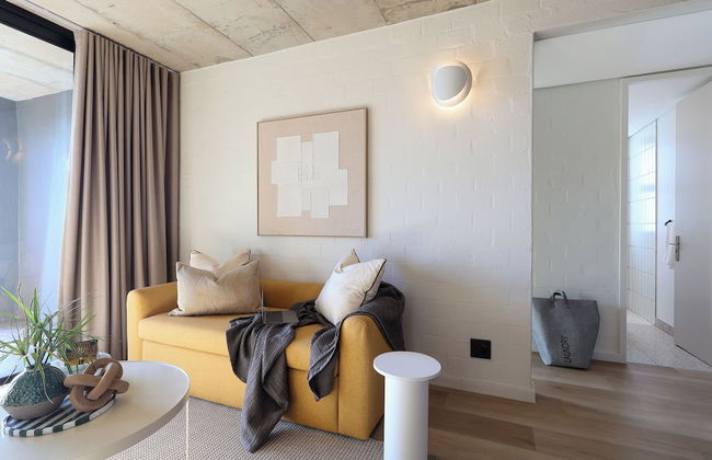 THREE43 on B - Fluent Serviced Apartments - Foto 76