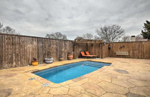 Families Welcome! Garland Home with Game Room - Foto 27