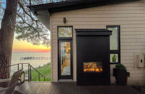 Water's Edge Cottage Luxury Retreat - Foto 36