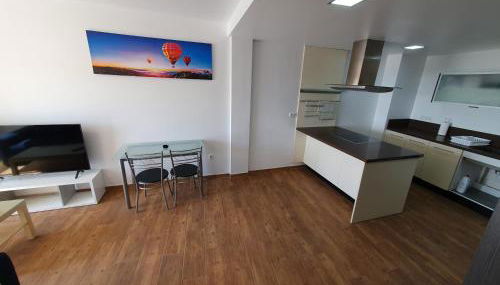 3E, 56m2, Aire Acond, 1 dormit, 4 huéspedes, WIFI GRATIS - Foto 4