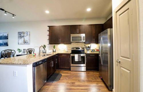 Houston Midtown Luxury - Foto 17