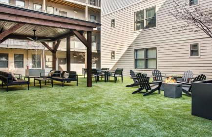 TWO CozySuites Charming Music Row Condos with parking - Foto 42