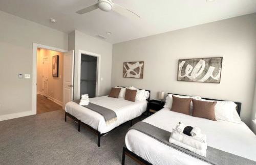 Spacious 4BR Home- Perfect for Groups WV1 - Foto 34