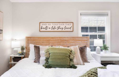 Modern 2BR Retreat w Maple Leaf UW&Park - Foto 26