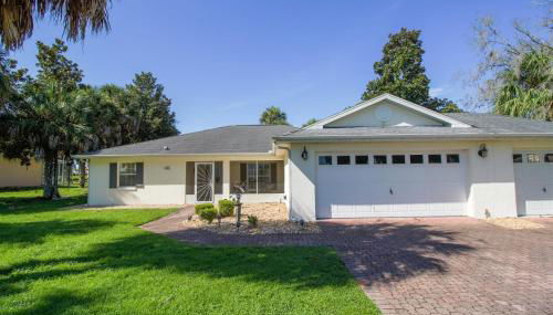 Hernando 4BR-3BA Private Pool Oasis - Photo 3