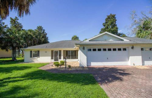 Hernando 4BR-3BA Private Pool Oasis - Photo 3