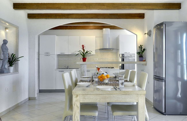 Villa in Lupoglav With Pool Near the Sea - Foto 8