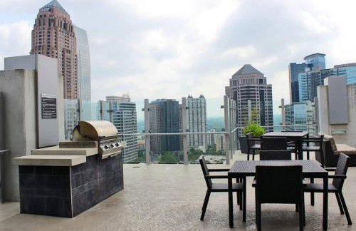 Atlanta Midtown High-Rise Condo With King Bed Free Parking and Balcony With View - Foto 11