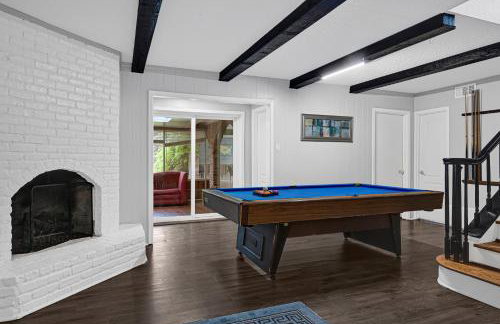 Home for summer with pool, pool table, outdoor kitchen,patio and balcony - Foto 4