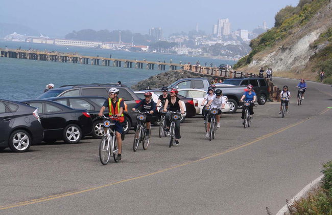 San Francisco Bike Tour + Alcatraz - Photo 2