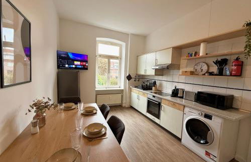 LIVA Stays Schwerin Zentrum - 4 Ferienwohnungen mit Küche und WLAN - Nähe Hauptbahnhof - Ideal für Familien & Monteure - Foto 55