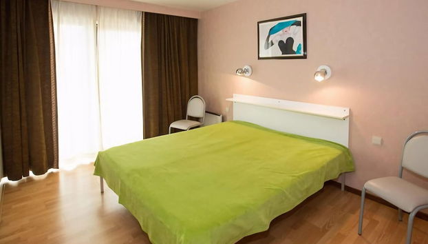 Beachfront Bliss With Parking - Foto 2, Habitación