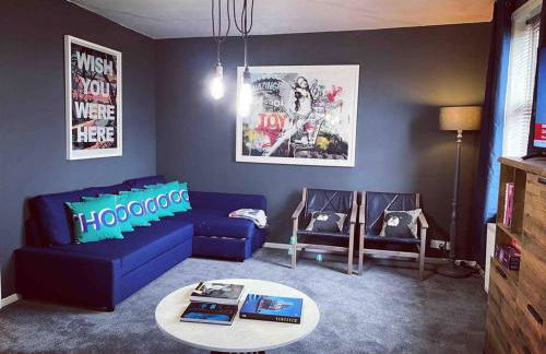 Chester/Handbridge sleeps 9 + Netflix - Photo 1