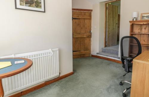 The Cottage - Photo 11