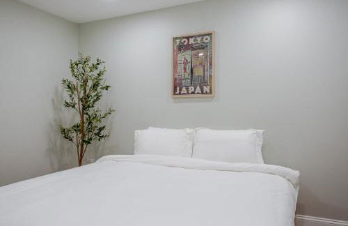 Stylish Stay in Center City, French-Japanese & Minimalist Vibes - Foto 37