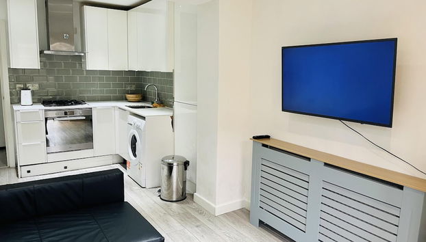 Immaculate 2-bed Apartment in London - Foto 2, Habitación