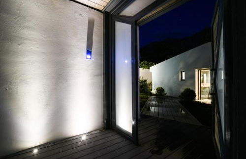 Black Diamond Luxury Beachfront Villa Selenia - Foto 67