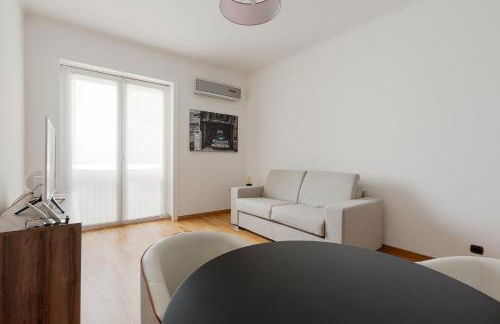 GuestHost - Domodossola M5 Modern Apartment - Foto 9