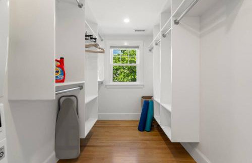 Dog Friendly 2BR Home Walk to Beach+Bearskin Neck - Foto 26