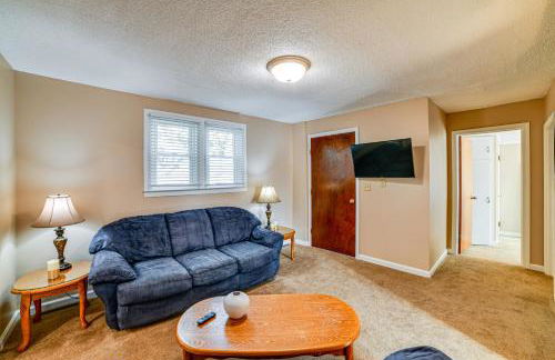 Less Than 2 Mi to SUNY Cortland Unit with Private Parking - Photo 5