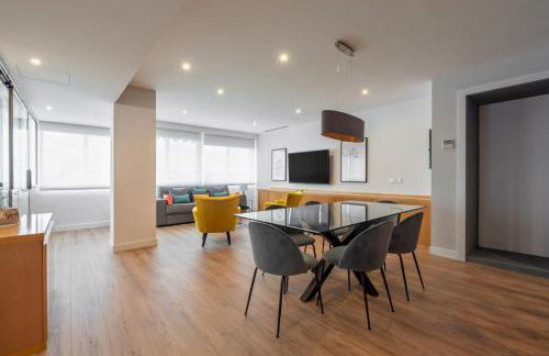 Bright Stylish - 2Bedrooms 2Baths - Salamanca - Foto 2