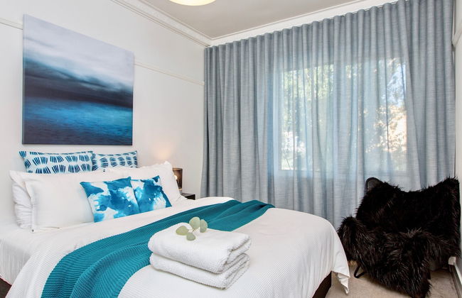 The Baylis Boutique Apartments - Photo 4