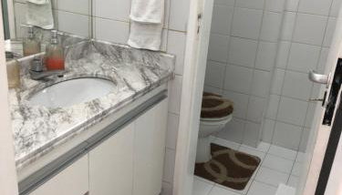 Apartamento vista mar Atalaia todos quartos climatizados - Foto 5