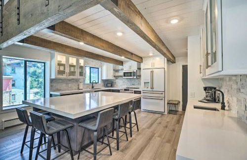 Luxe Mountain Home in Village, Steps to Gondola! - Foto 2