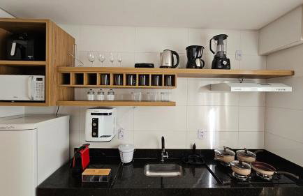 Fantástico Flat ao lado Shopping Flamboyant 304 - Foto 5