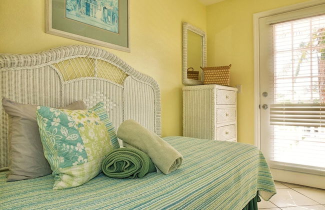 Siesta Palms By the Beach - Photo 17