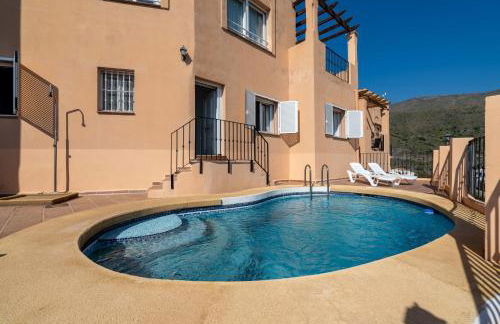 Chalet con vistas al mar y piscina - Foto 27