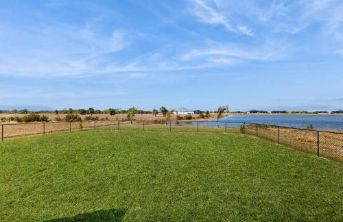 Greens and Golf Getaway- Units A and B - Foto 35