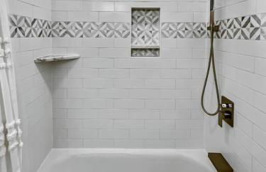 Hot Tub, Putting Green + Bikes! - Photo 20