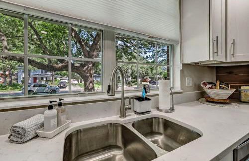 Cozy Riverside Villa - Walkable to Bars & Restaurants - Foto 4