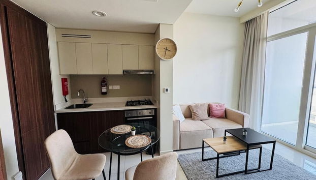 1BHK in Business Bay. Canal View - Foto 4, Servicio de comidas en la habitación