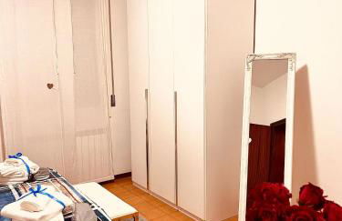 Villa Cristina - Free Private Parking in Medicina, Comfort Premium & Air Conditioning - Photo 2